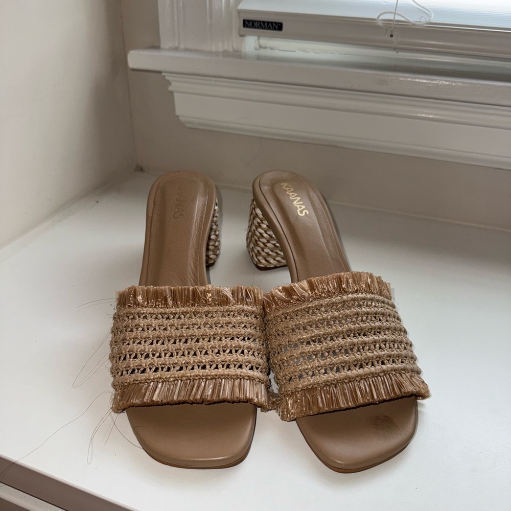 Kaanas Tan Woven Slide 1.5in Heel Sandals